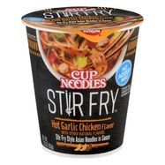 Cup Noodles Stir Fry Noodles, Hot Garlic Chicken Flavor - 2 Ounces